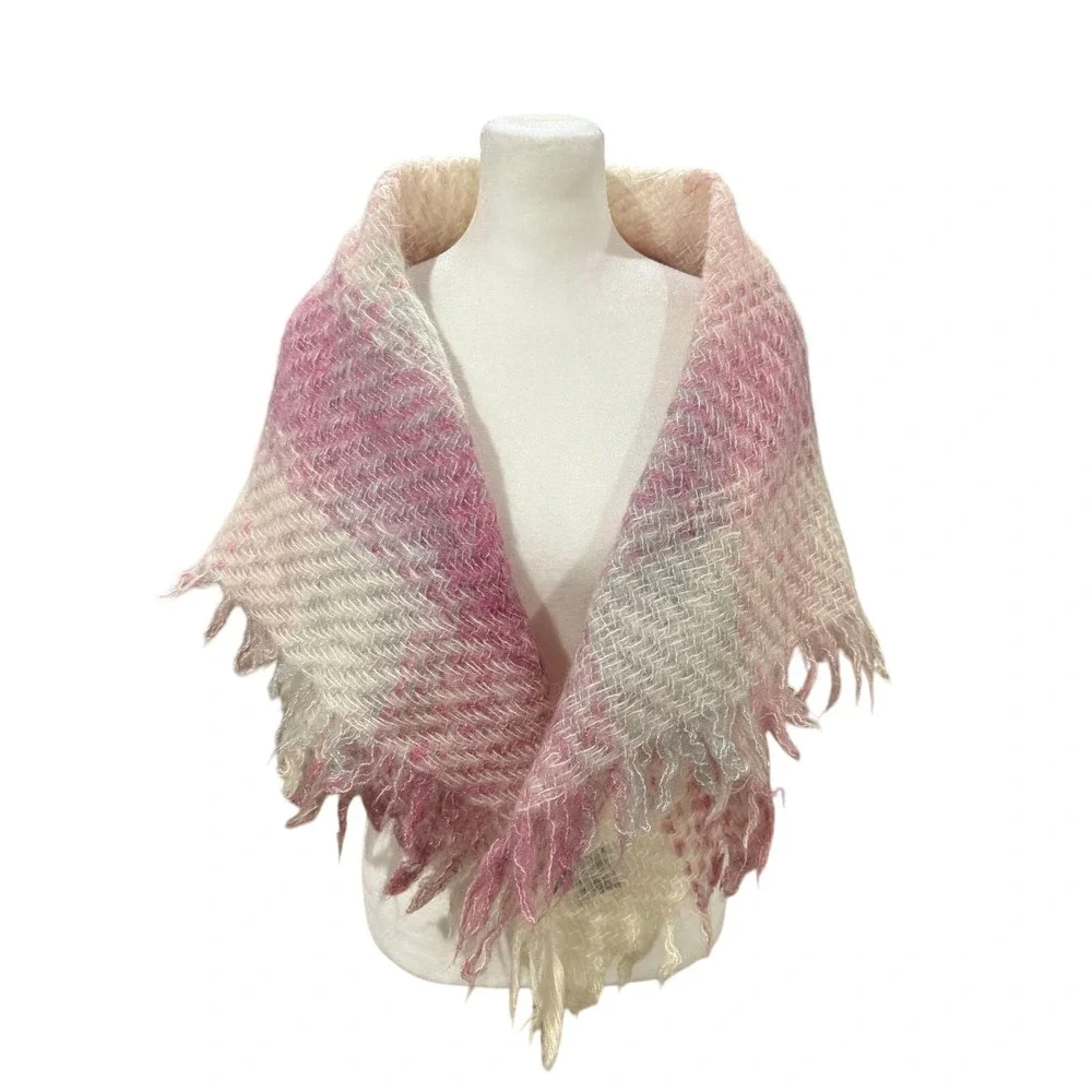 Avoca‎ Wool Shawl Wrap Pink Plaid Fringe Ireland Cozy Lap Blanket Square